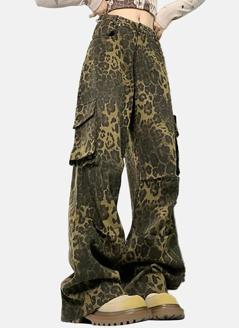 يونيكي Women Animal Loose Fit Cargo Trouser