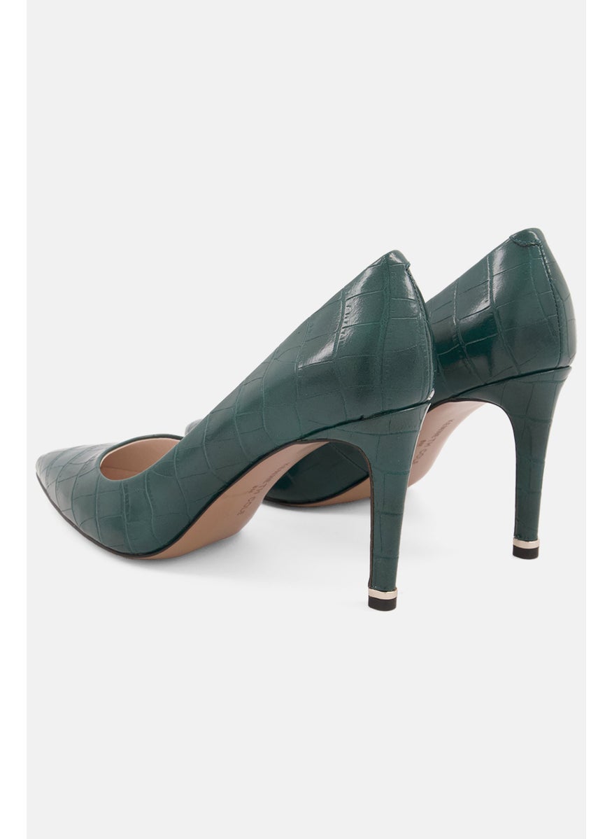 Kenneth Cole Women Medium Animal Pattern Slip On Pumps, Green  - Image 4