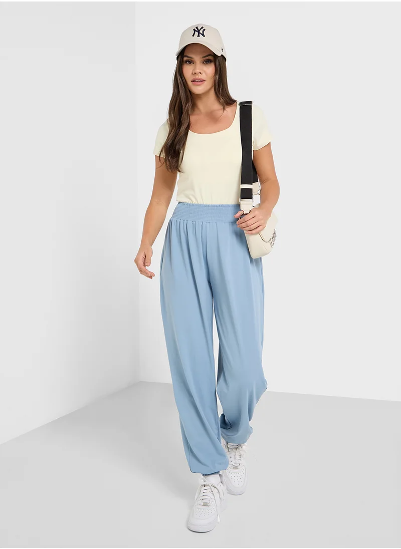 Ginger Basics Scoop Neck Seamless T-Shirt With Bra Top