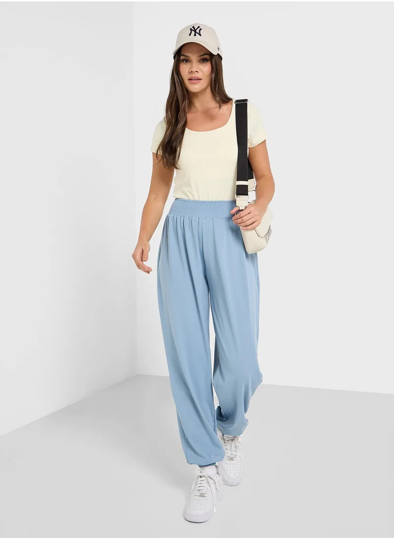 Ginger Basics Scoop Neck Seamless T-Shirt With Bra Top