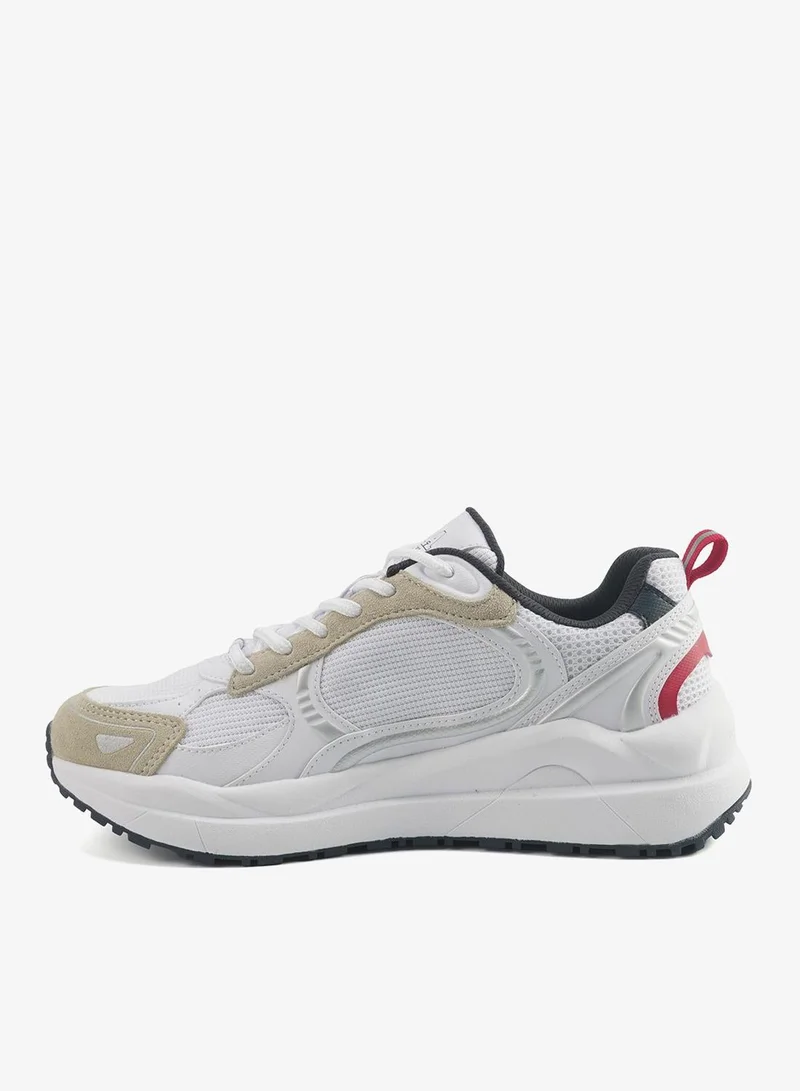 يو اس بولو اسن أحذية رياضية رجالية بيضاء بتصميم أيقوني متعدد الألوان