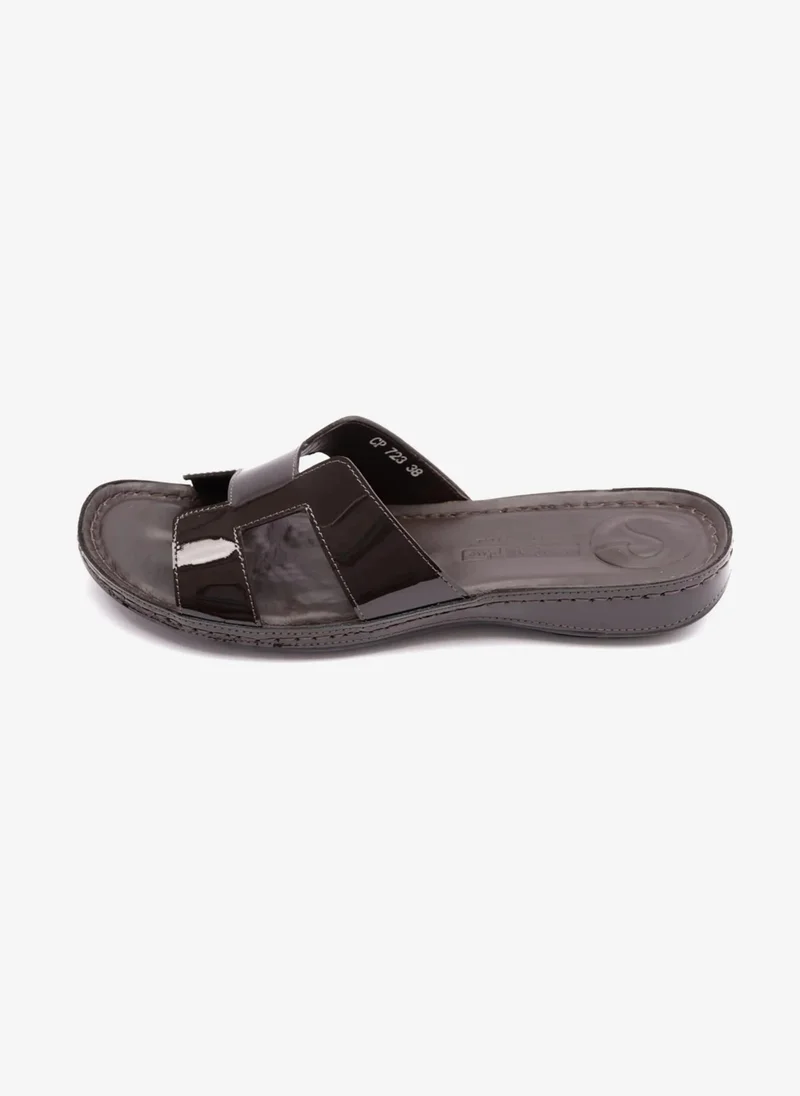 Comfort Plus FLAT PATENT LEATHER COMFORT PLUS LADIES SANDALS BROWN