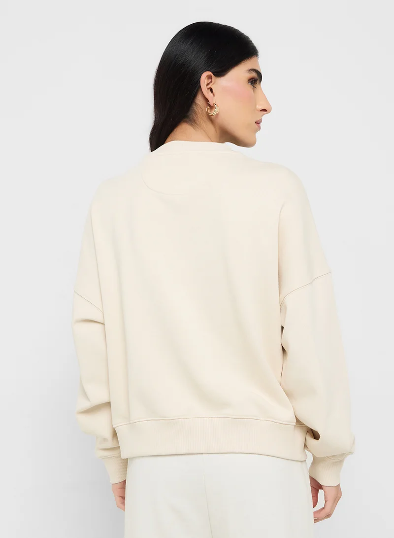 جس Crew Neck Rachele Triangle Sweatshirt