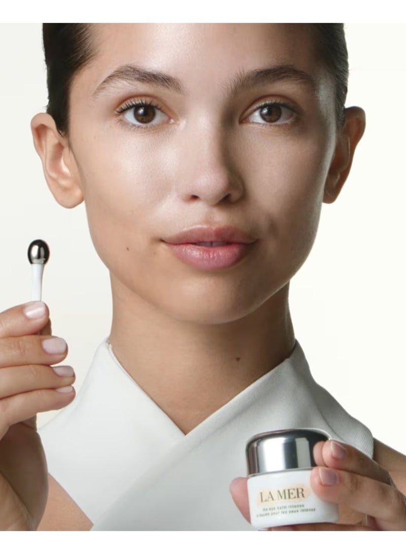 La Mer The Eye Balm Intense 15ml | Intensive Luxury Eye Cream with Miracle Broth™ | Anti-Aging Treatment for Deep Wrinkles, Severe Dryness & Dark Circles Around Eyes | Rich Firming Eye Balm - Image 3