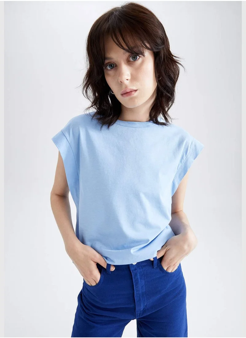 ديفاكتو Regular Fit Short Sleeve T-Shirt