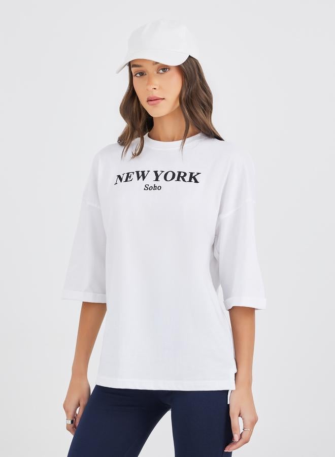 Styli Styli Text Embroidered Oversized T-Shirt and Badge Detail Leggings Co-Ords  - Image 3