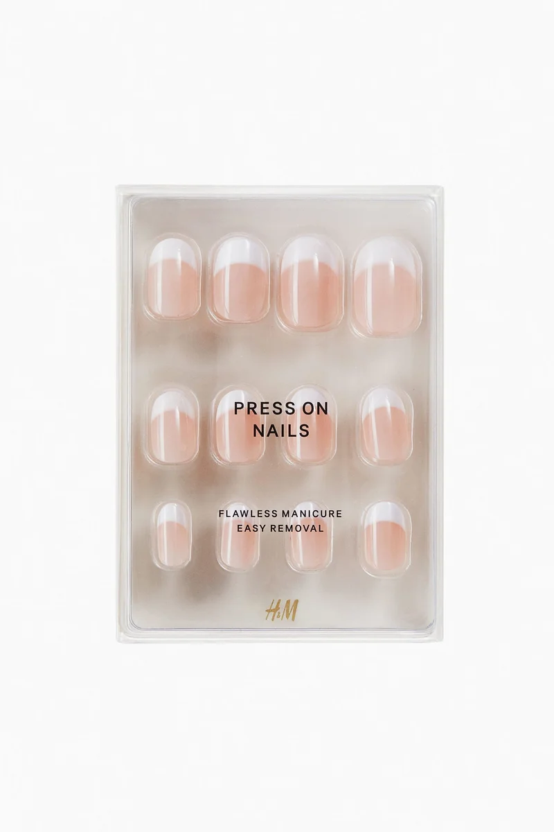 اتش اند ام أظافر صناعية تركب بالضغط