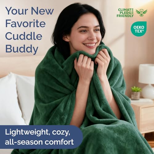 CGK Unlimited Ultra Soft Fleece Blanket Throw Size Flannel Fleece Luxury Throw Blanket Lightweight for Couch Bed Chair Thick Warm Breathable All Season Cozy AntiStatic Microplush Bedding Forest Green - Image 3