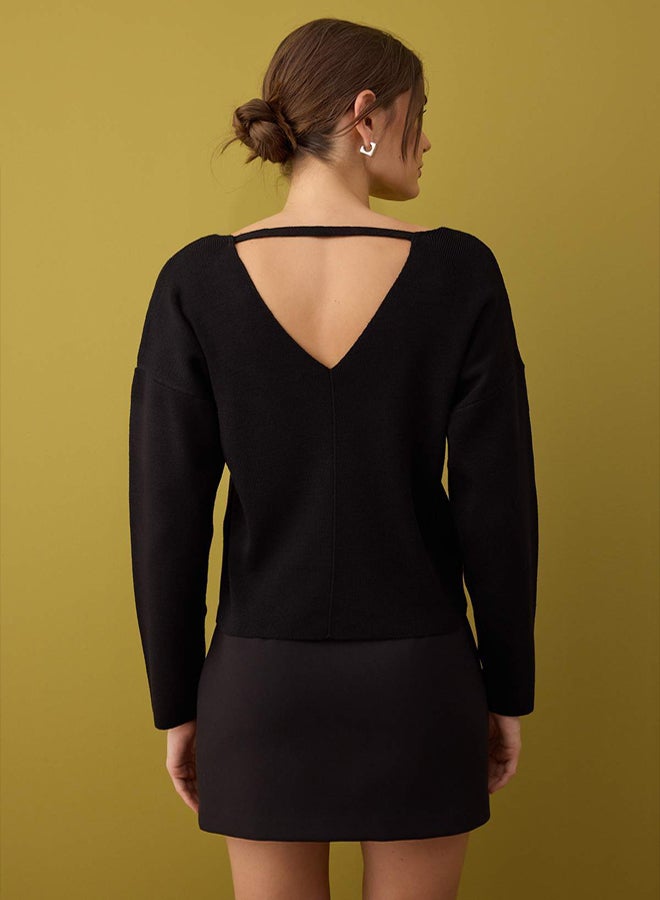 trendyol Black Premium Yarn/Special Yarn Corset Stitching Detail Knitwear Sweater - Image 4