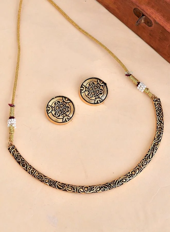 VOYLLA Enamelled Elegance Choker Jewellery Set