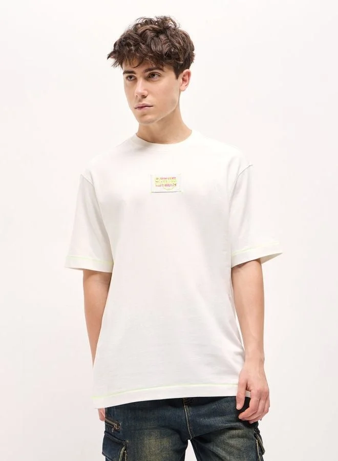 THE BEAR HOUSE  Men's White Oversize patch applique design Crew Neck T-shirt Perfect For Casual Wear, Gym, Travel, Or Layering Stylish And Versatile Essential For Every Wardrobe for Men | Best Price UAE