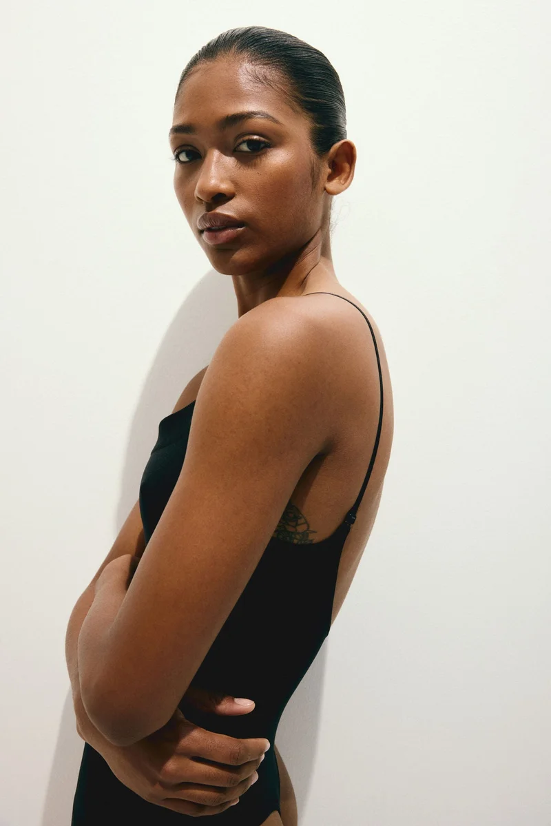 H&M Seamless Thong body