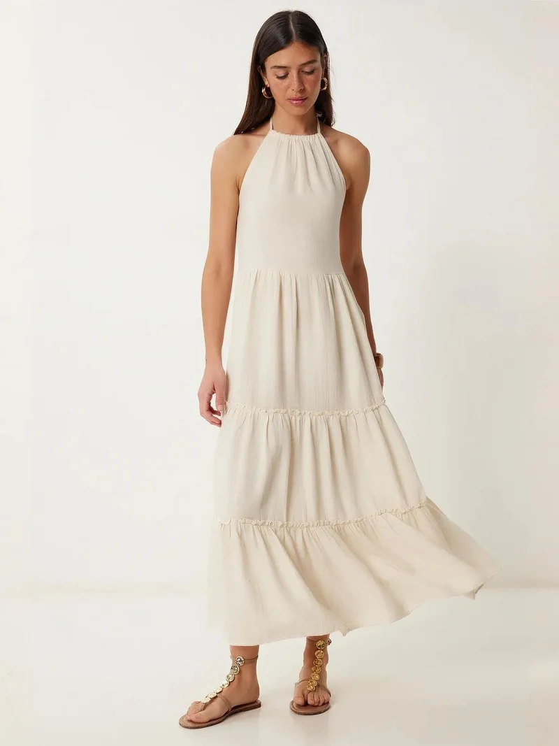 السعادة في إسطنبول ISTANBUL Frilly Halter Neck Maxi Dress