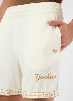 NEW ERA New York Yankees Shorts  - Image 4