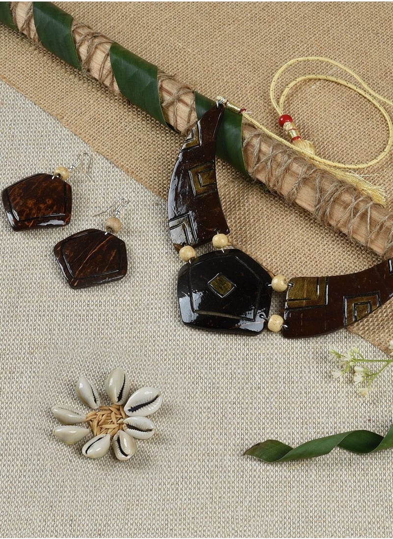 N & H Women's Handmade Coconut Shell Tribal Design Necklace with Matching Earrings Set  - Image 3