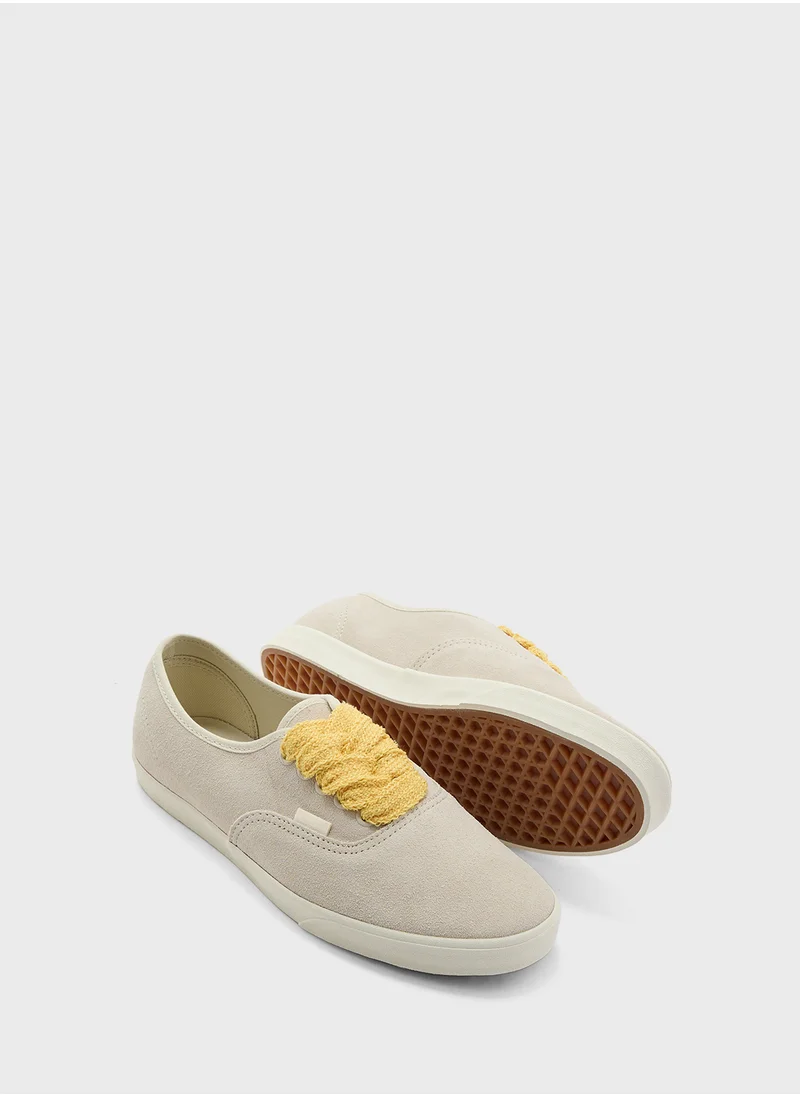 فانز Authentic Lowpro