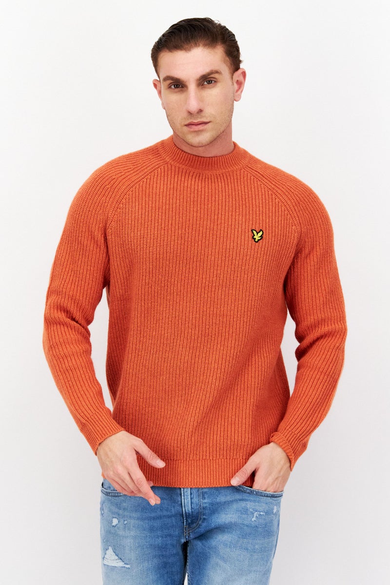 Lyle & Scott سويت شيرت رجالي بأكمام طويلة وياقة مزيفة بشعار العلامة التجارية، برتقالي - Image 1