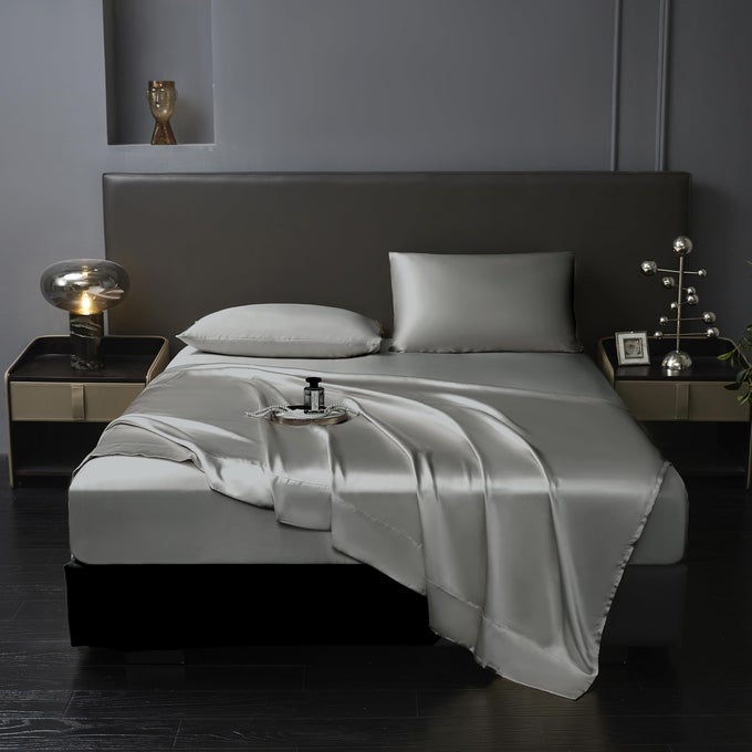 4 PCS QUEEN SIZE LUXURY SILKY SOFT CRAY SATIN SHEET SET1 PREMIUM MOISTURE WICKING FITTED SHEET FITS UP TO 16 INCHES DEEP POCKET 1 FLAT SHEET 2 PILLOWCASESGRAY QUEEN