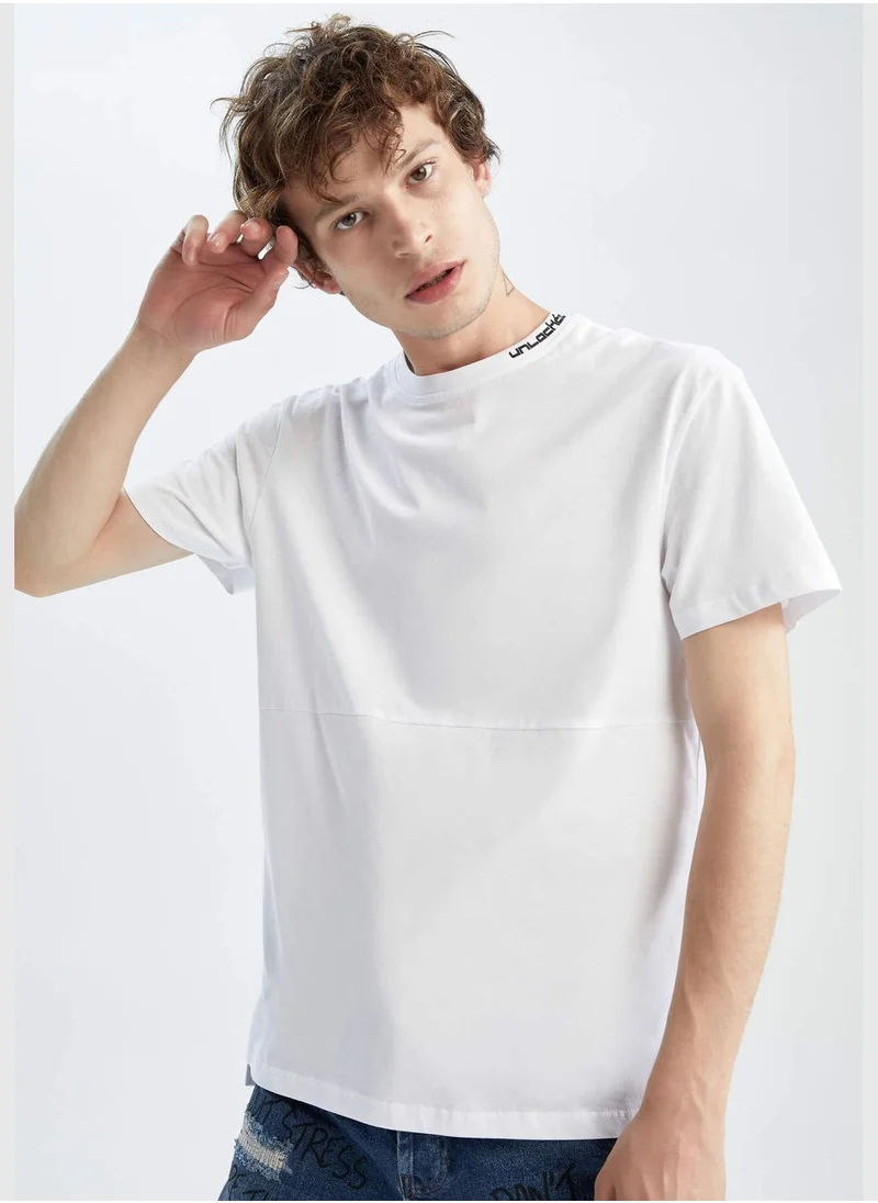 DeFacto Regular Fit T-Shirt