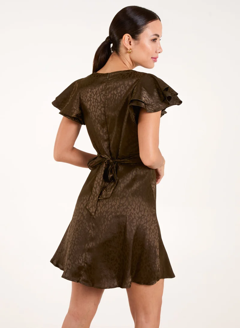 بلو فانيلا Leopard Jacquard Frill Sleeve Dress