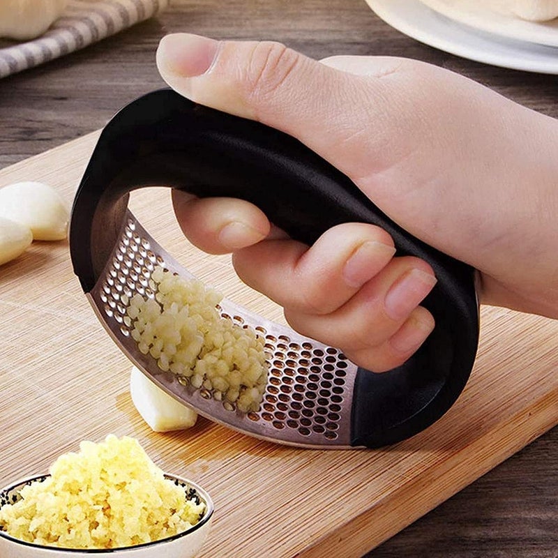 KHEDU FAB Khedu Fab Stainless Steel Garlic Presser Garlic Press Crusher for Kitchen Ginger Presser for Kitchen Garlic Crusher for Kitchen Black Pack of 1 - Image 4