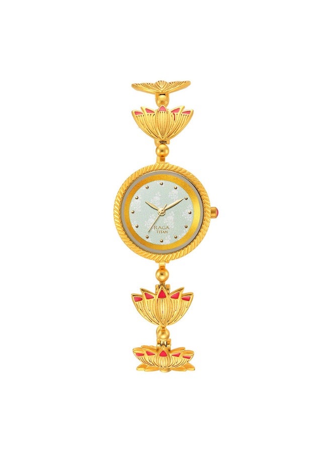 TITAN ساعة رجا أنالوج للنساء 95174YM01 – قرص أبيض، حزام من الفولاذ المقاوم للصدأ بلون الذهب، حركة كوارتز، مقاومة للماء حتى 30م، ساعة أنيقة وجاهزة كهدية - Image 1