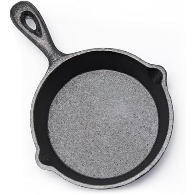 Simply Kitchen Cast Iron Mini Frying Pan 135Cm Black - Image 3