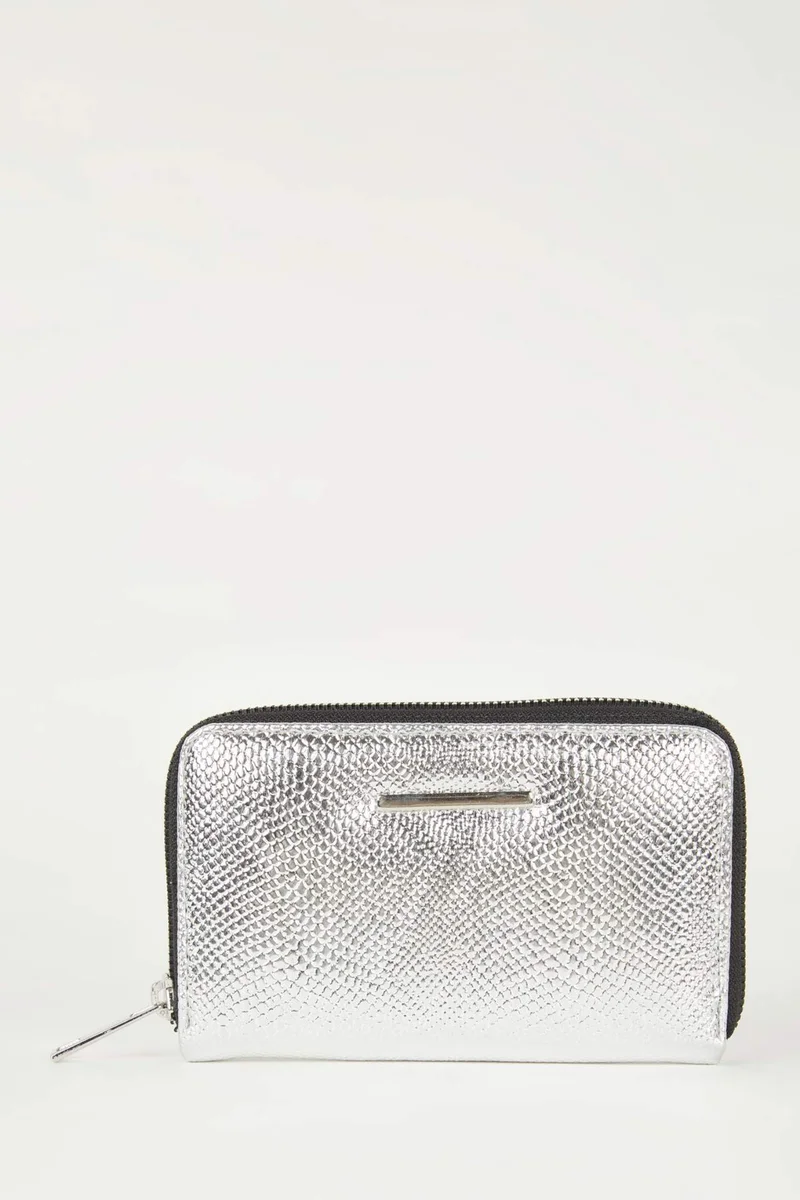 ديفاكتو Woman Faux Leather Wallets