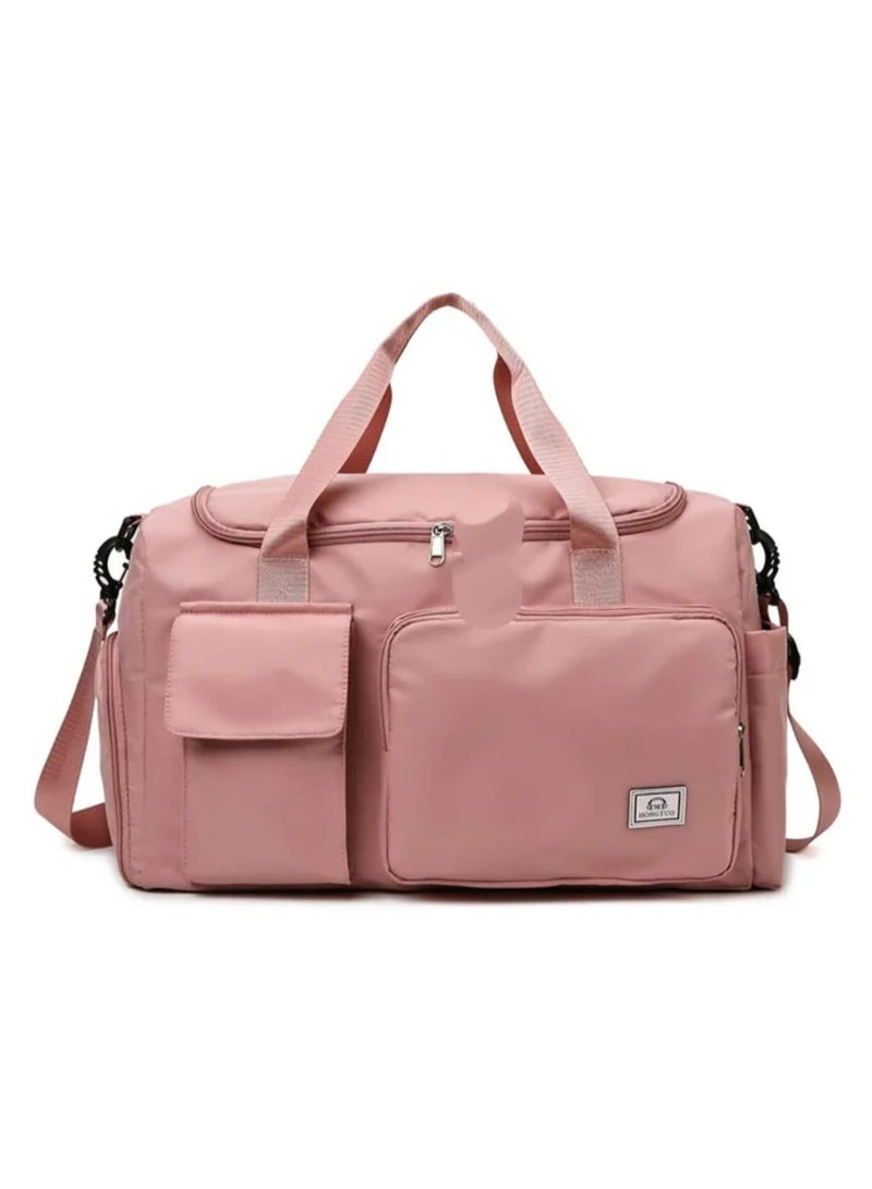 A waterproof sports duffel bag with a modern shoulder design suitable for the gym, equipped with a designated place for shoes