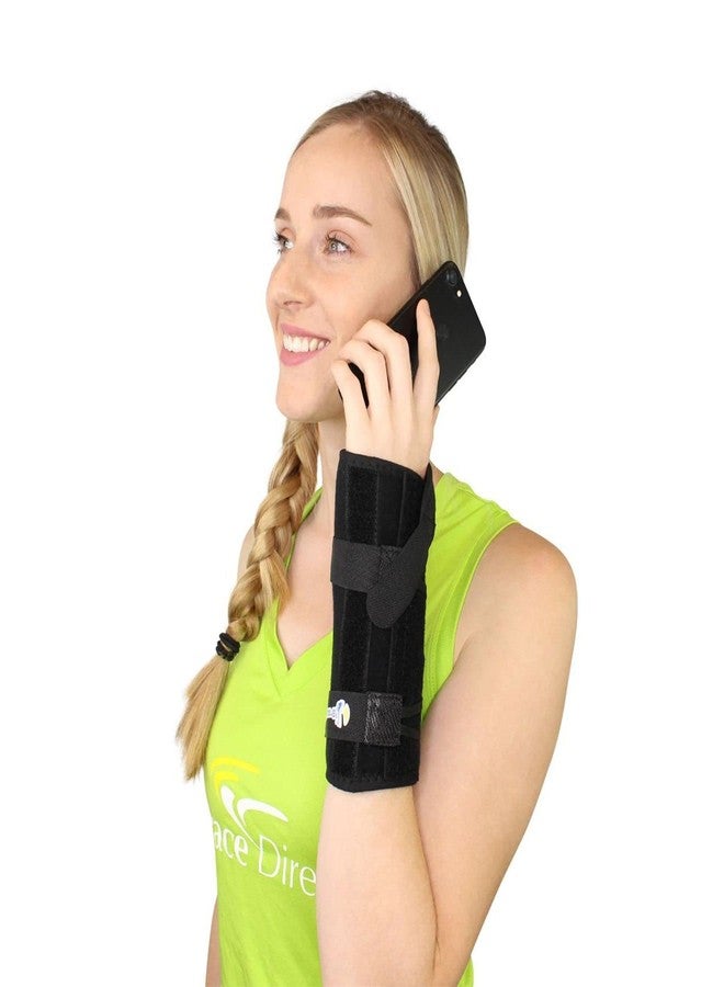 براس دايركت دعامة معصم قابلة للتعديل من Brace Direct لدعم متلازمة النفق الرسغي، والتهاب الأوتار، والتهاب المفاصل، والالتواءات، والإجهاد العضلي. توفر الدعم بعد العمليات الجراحية، والضغط، والتعافي من الإصابات، وتسكين الألم ليلاً ونهاراً. - Image 1
