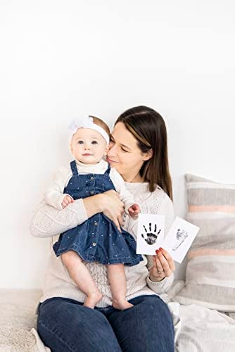 Pearhead 4-Pack Clean-Touch Ink Pad Kit, Mess-Free Inkless Hand and Footprint Kit, Baby Foot Printing Kit, Cat and Dog Paw Print Kit, Suitable for Babies and Pets - Image 5