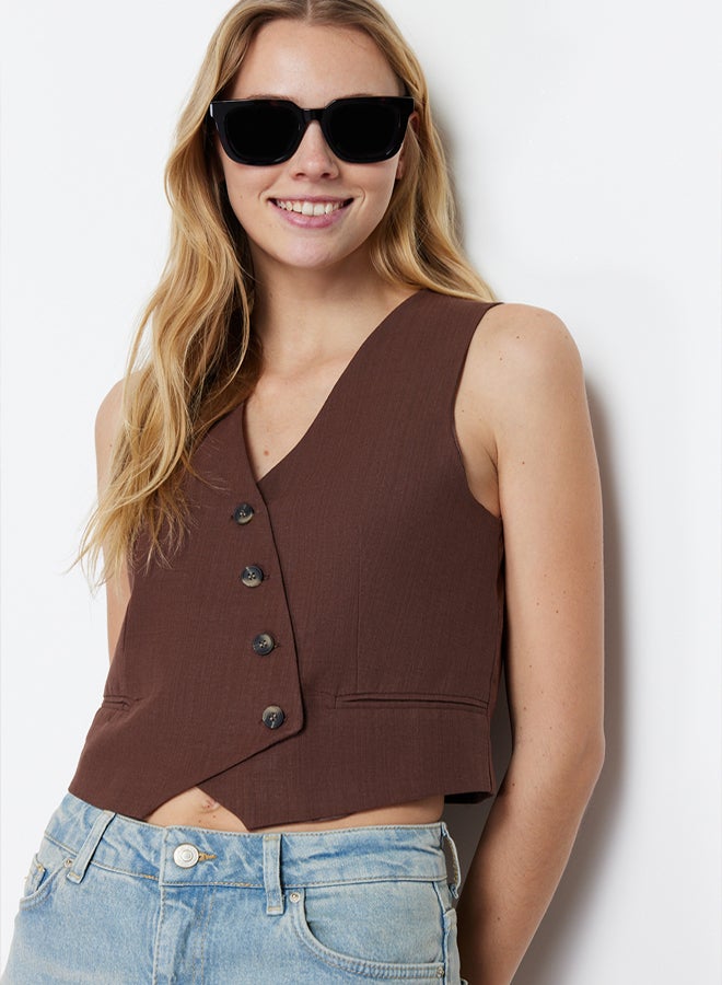 trendyol Limited Edition Brown Crop Fitted Button Detailed Woven Linen Look Vest TWOSS23YE00016 - Image 5