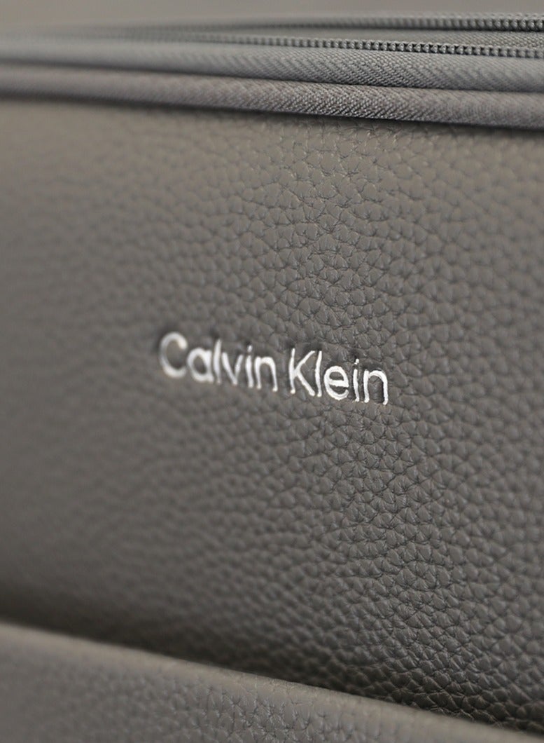 Calvin Klein 2-Piece Softshell Spinner Luggage Set | Lightweight, Flexible Packing for Smart Travelers - Image 4