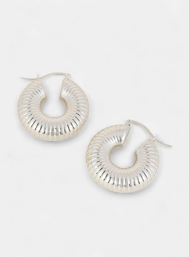 Sohi  Women's The Snake-Ribbed Contemporary Hoop Earrings for Women | Best Price UAE