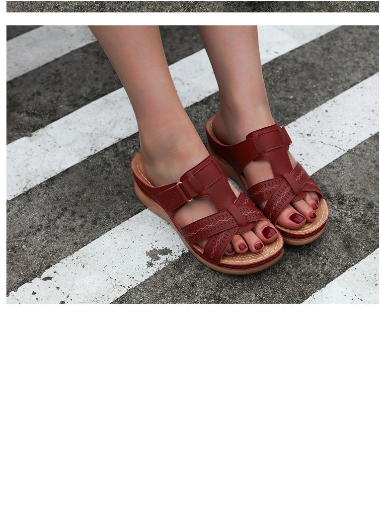 SIKETU Spring And Summer New Comfortable Casual Wedges To Wear Sandals Outside The Beach  Nave Red  - Image 1