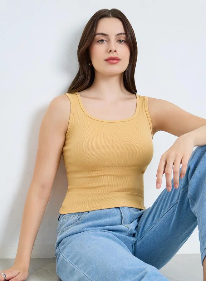 ستايلي بلوزة كامي مضلعة بياقة مربعة