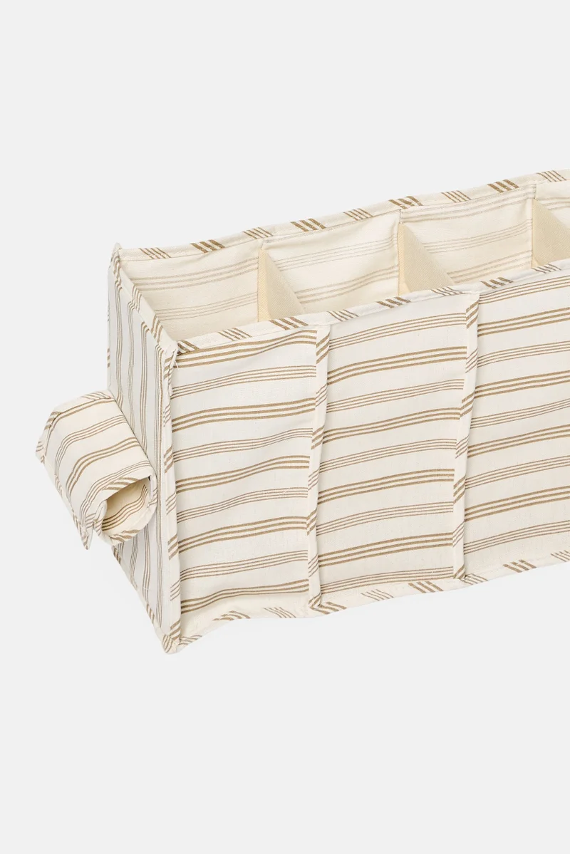 موي موتشو منظم تخزين معلق للخزانة بثمانية أرفف، متعدد الألوان