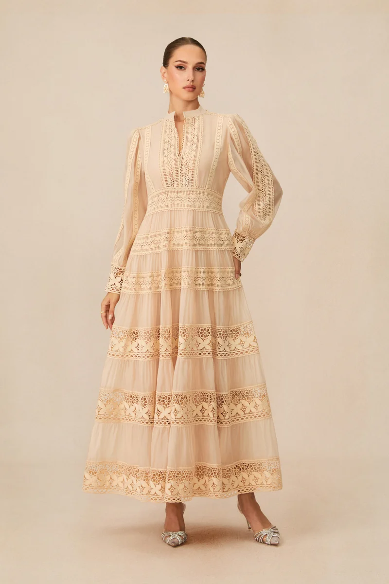 سنفير Romantic Antique Beige Embroidered Lace Maxi Dress