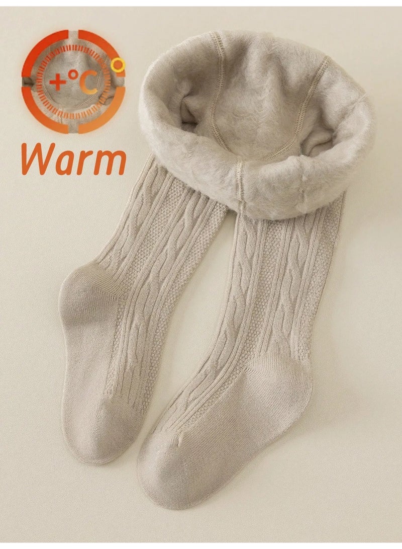 Kids’ Winter Leggings Featuring a Soft, Plush Faux Fur Fleece Lining That Helps Retain Warmth and Provides Cozy Comfort During Cold Weather. Designed with Fully Enclosed Feet for Extra Coverage and Warmth, These Fleece-Lined Winter Pants Are Ideal for Everyday Wear and Suitable for Children Aged 5–3 Years. - Image 3