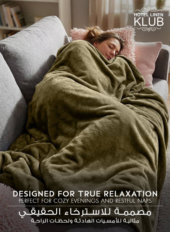 هوتيل لينين كلوب بطانية مزدوجة من الفلانيل المصنوعة من الصوف الدقيق، 260 جرام لكل متر مربع، ناعمة ومريحة للغاية، مقاس 200 × 220 سم، لون زيتوني - Image 3