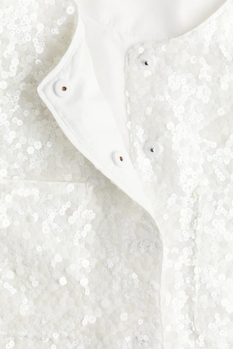 اتش اند ام بلوزة مطرزة بالترتر