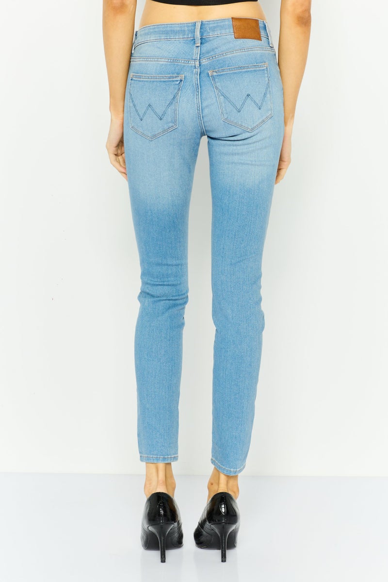 Wrangler Women Skinny Fit Washed Denim Jeans, Blue - Image 2