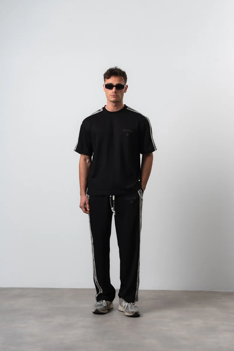 RESPIRE Men's Respire Striped Detail Regular Fit T-Shirt and Pants Set, Black