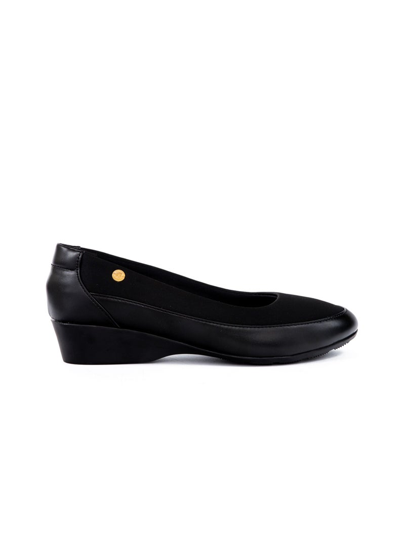 Bata Knit Low Heel Pumps - Image 1