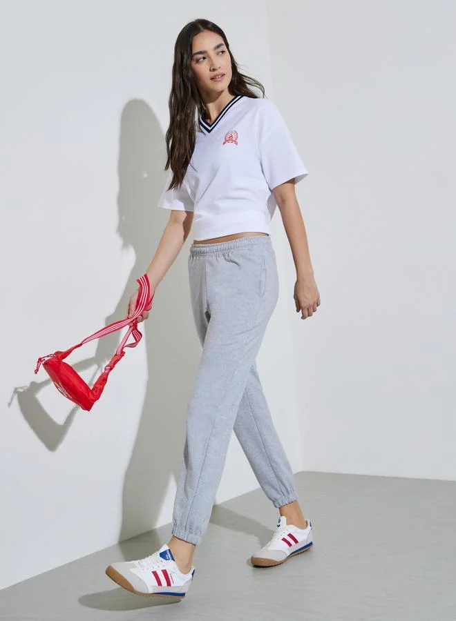 ستايلي Grey Solid Mid-Rise Cuffed Joggers