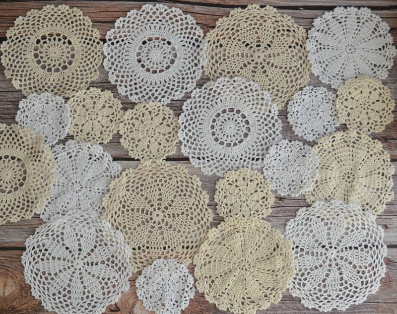 SouthMage 20 Hand Crochet Round Snowflake Lace Doilies For Crafts Table Coasters