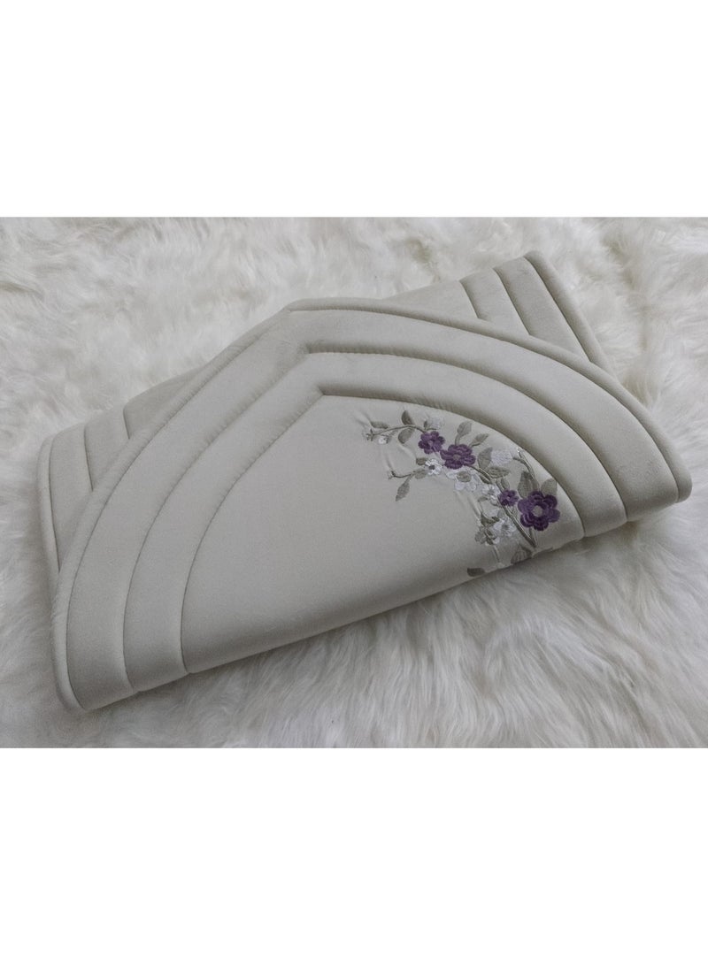 سمارت هوم سجادة صلاه اسفنج مطرز خامة ناعمة  توفر لك الرحة - Image 1