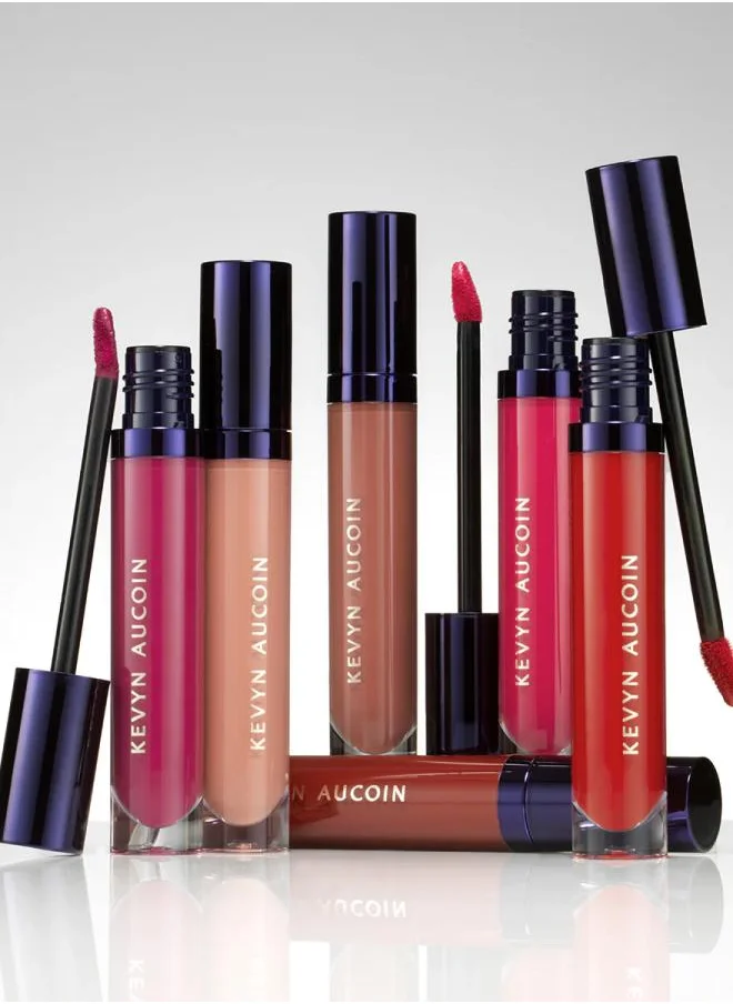 كيفين أوكوين Velvet Lip Paint Striking