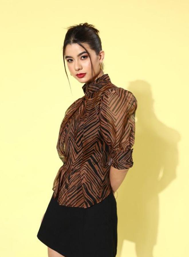 Kassually Kassually All Over Print Puff Sleeves Top with Camisole  - Image 2