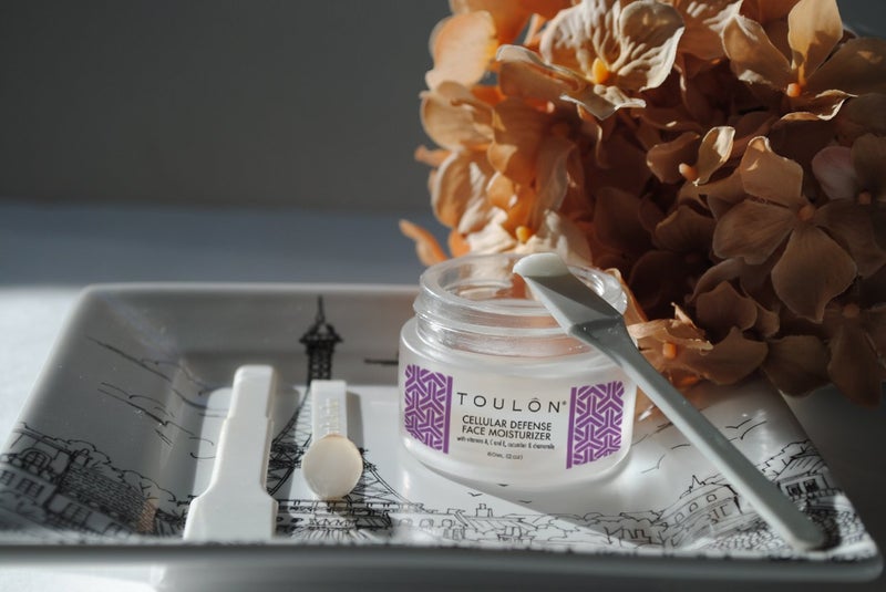 TOULON Antioxidant Moisturizer for Face with Vitamin A,C,E,Cucumber and Chamomile. Reduces Wrinkles and Fights Free Radical Damage, 2 oz - Image 4